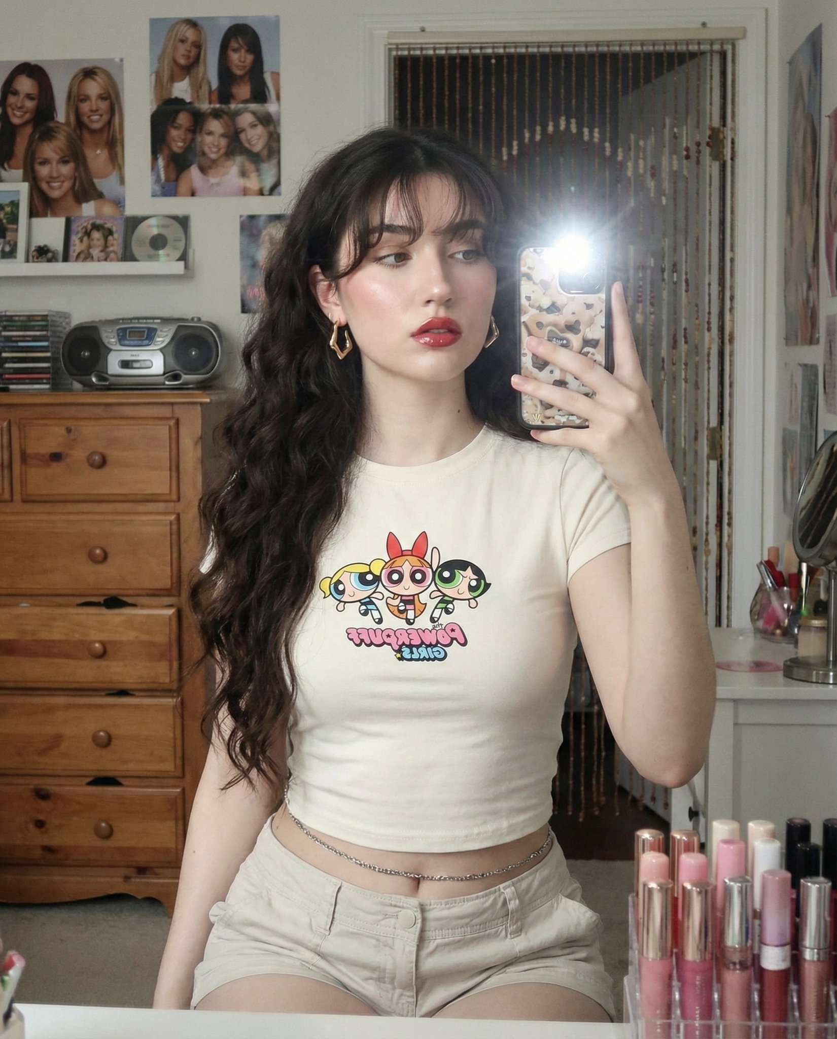 2000年代卧室镜子自拍：使用Higgsfield AI的Nano Banana Pro