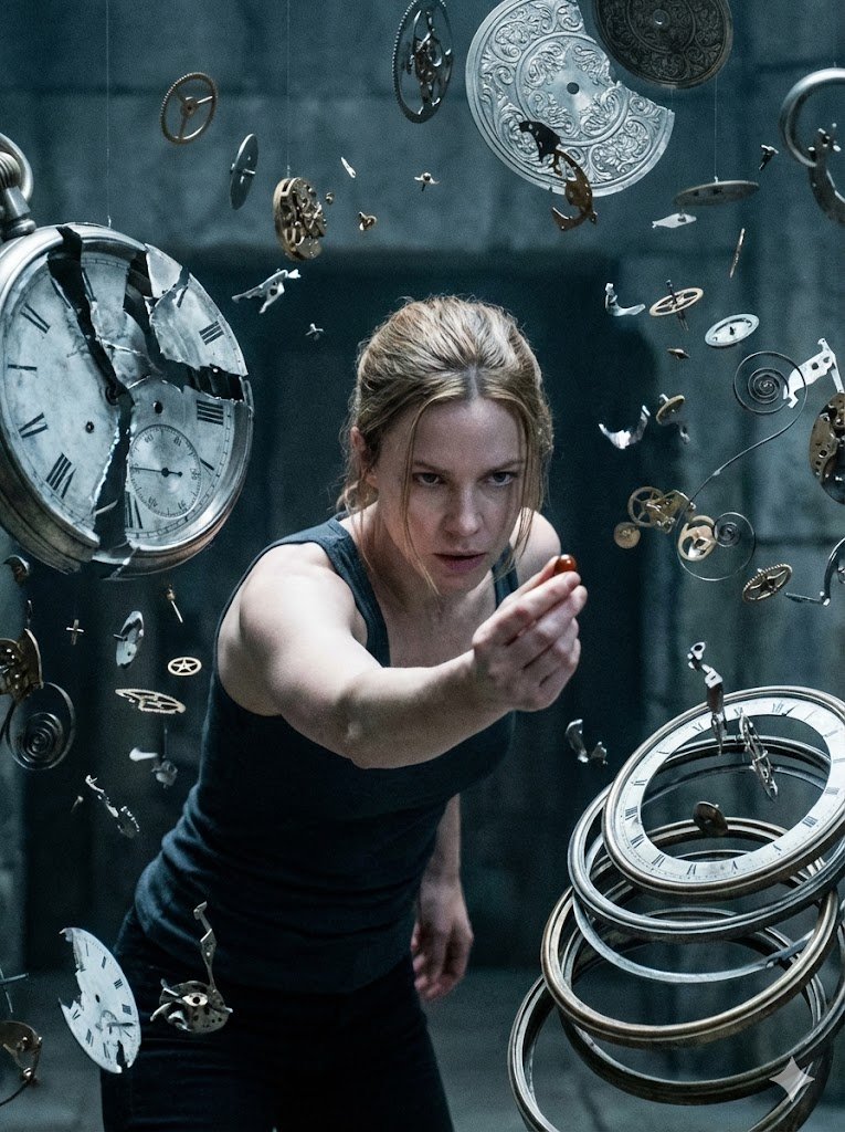 神秘女战士与时间碎片