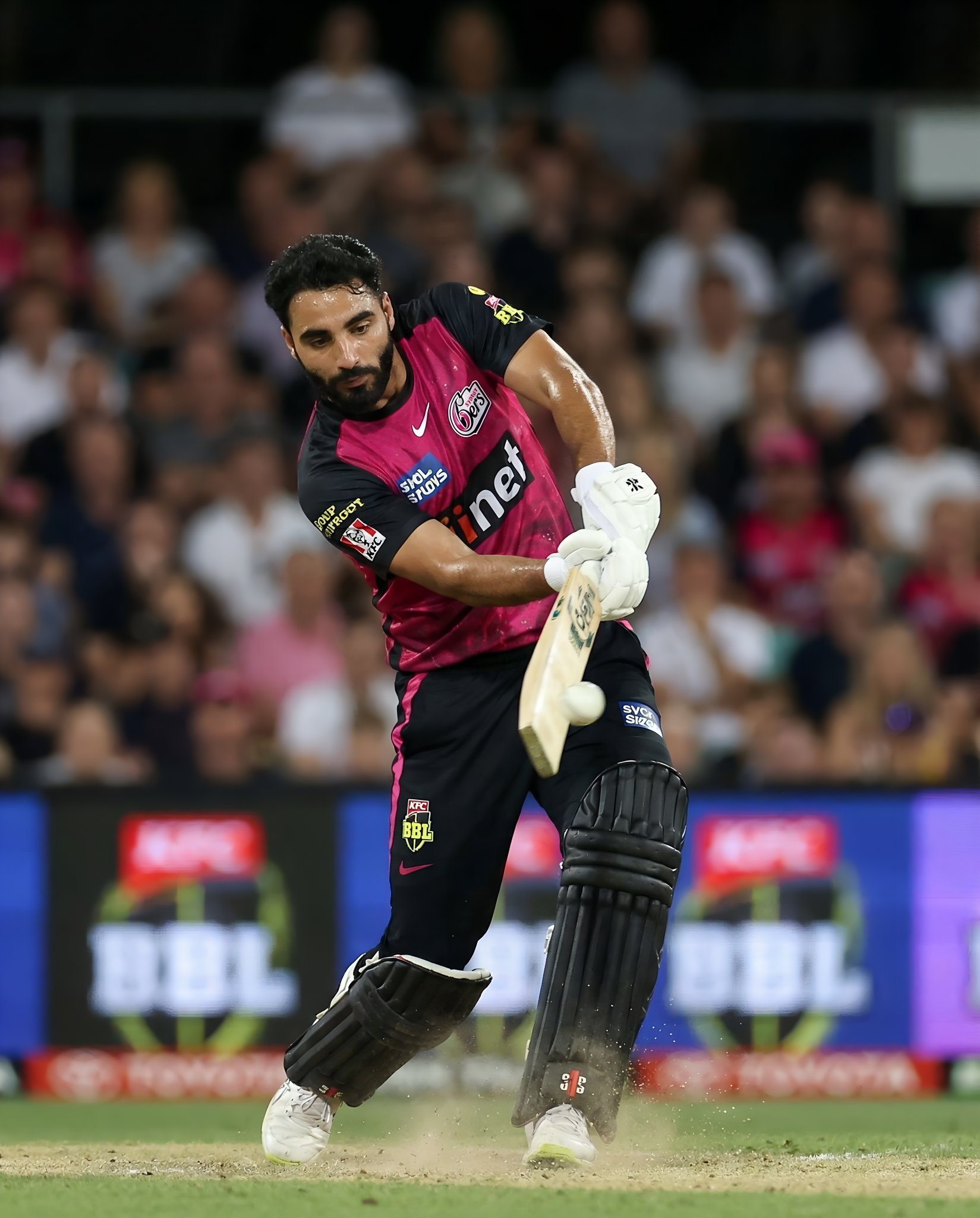 Nano Banana Pro在LartAI上的自我画像