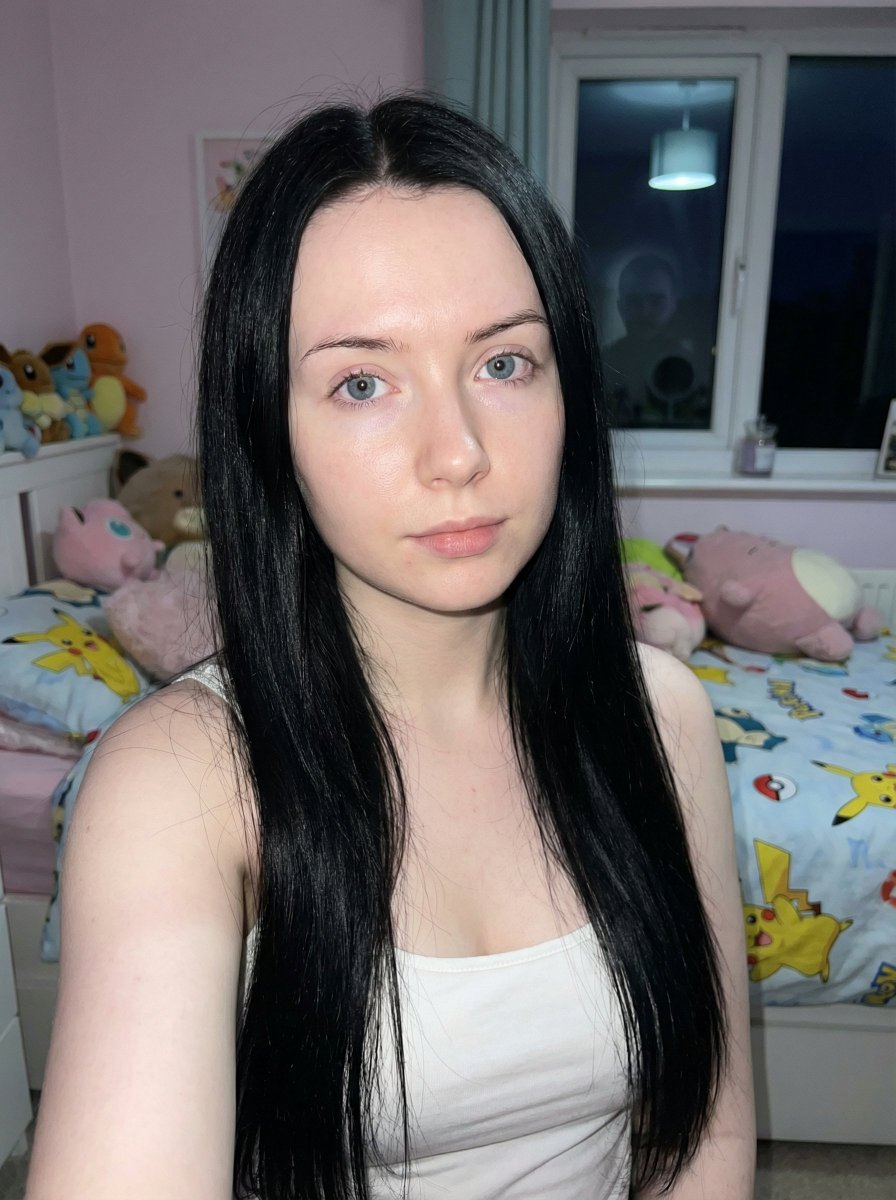 Google Nano Banana Pro vs ChatGPT Selfie Analysis