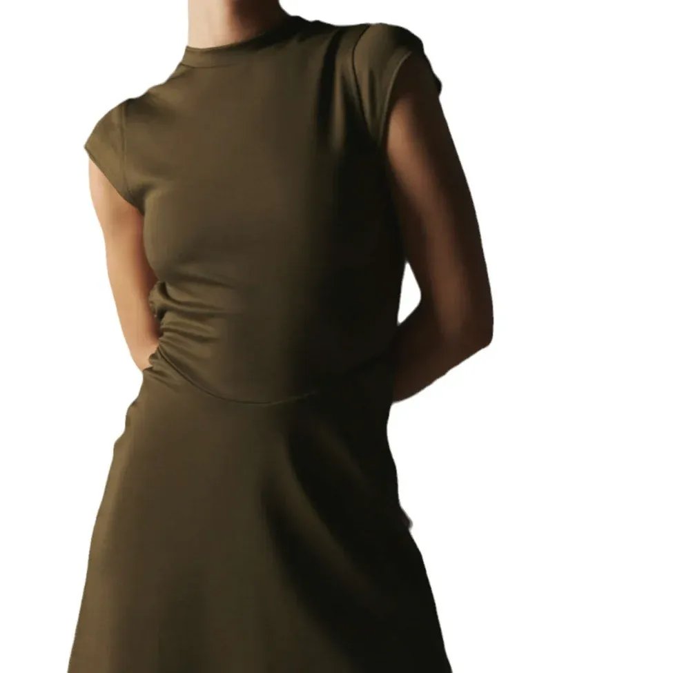 时尚品牌适用之街头休闲风格照片