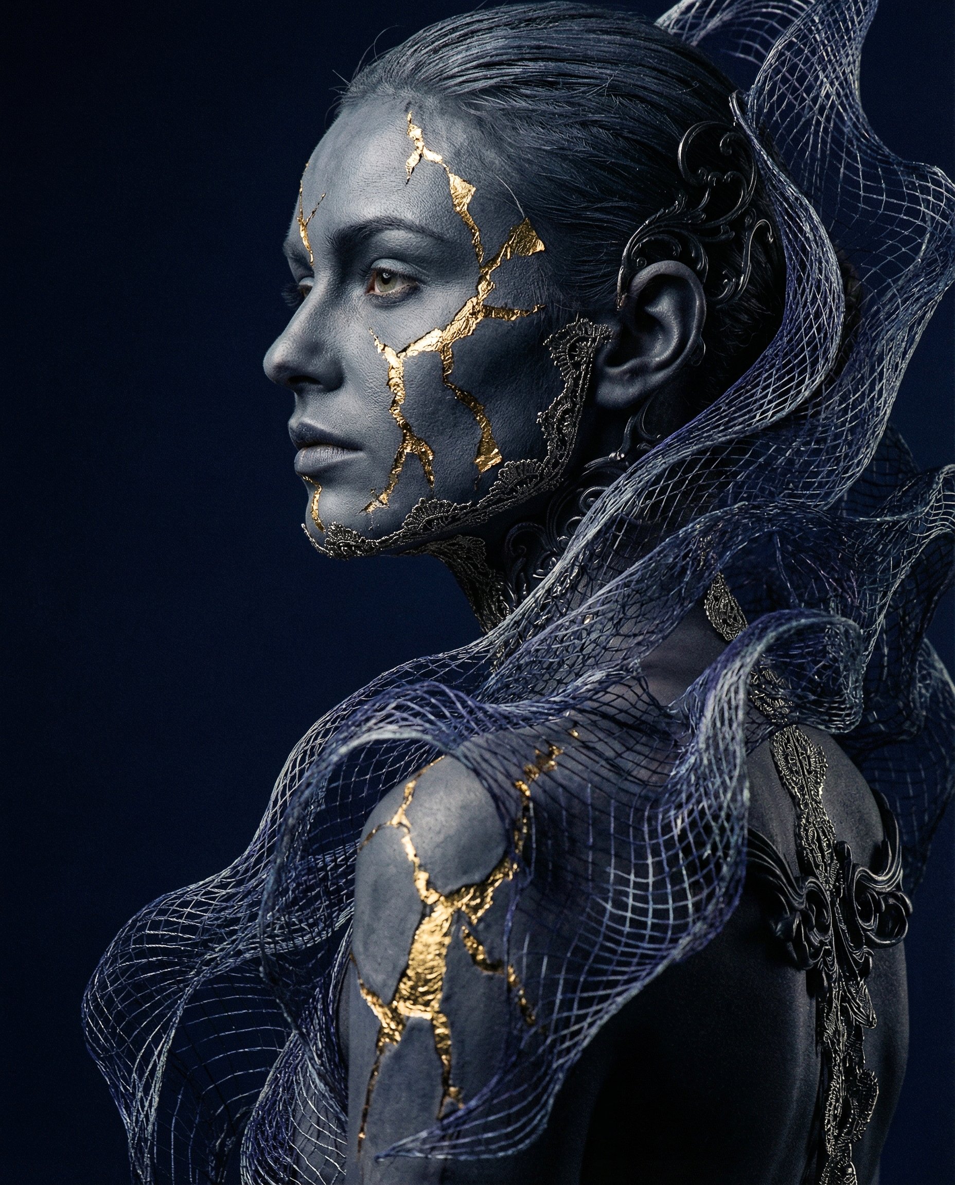 虚空之静：与生物数字建筑融为一体的女王