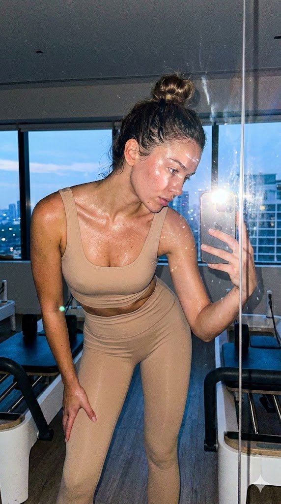 健身后完美不完美的自拍