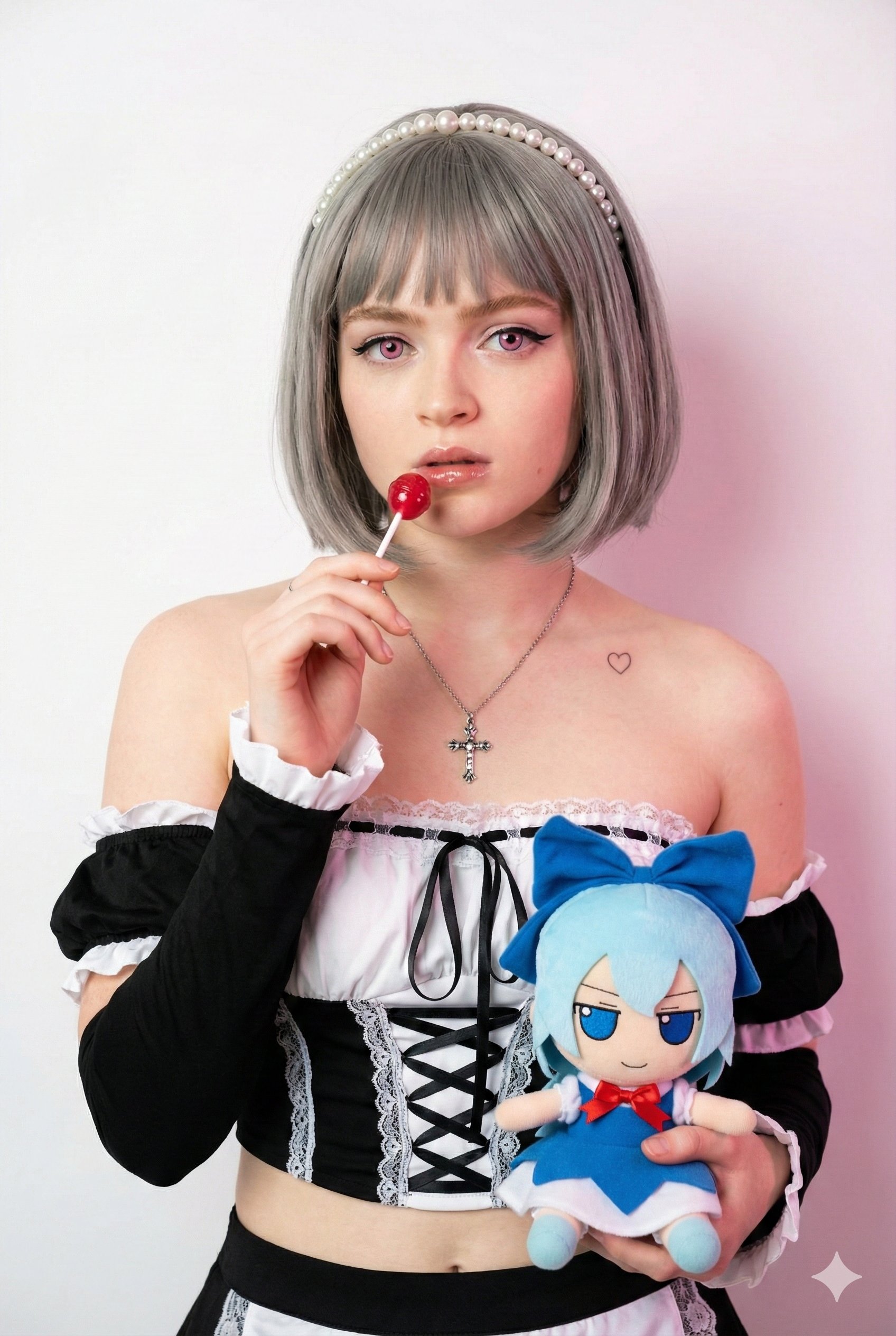 Cosplay摄影：年轻女coser与红色棒棒糖