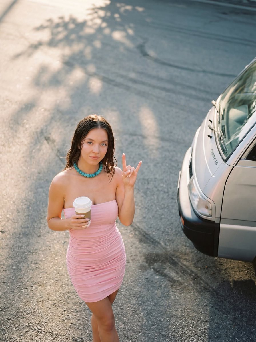 Gemini Nano Banana Pro - Young Women Portrait