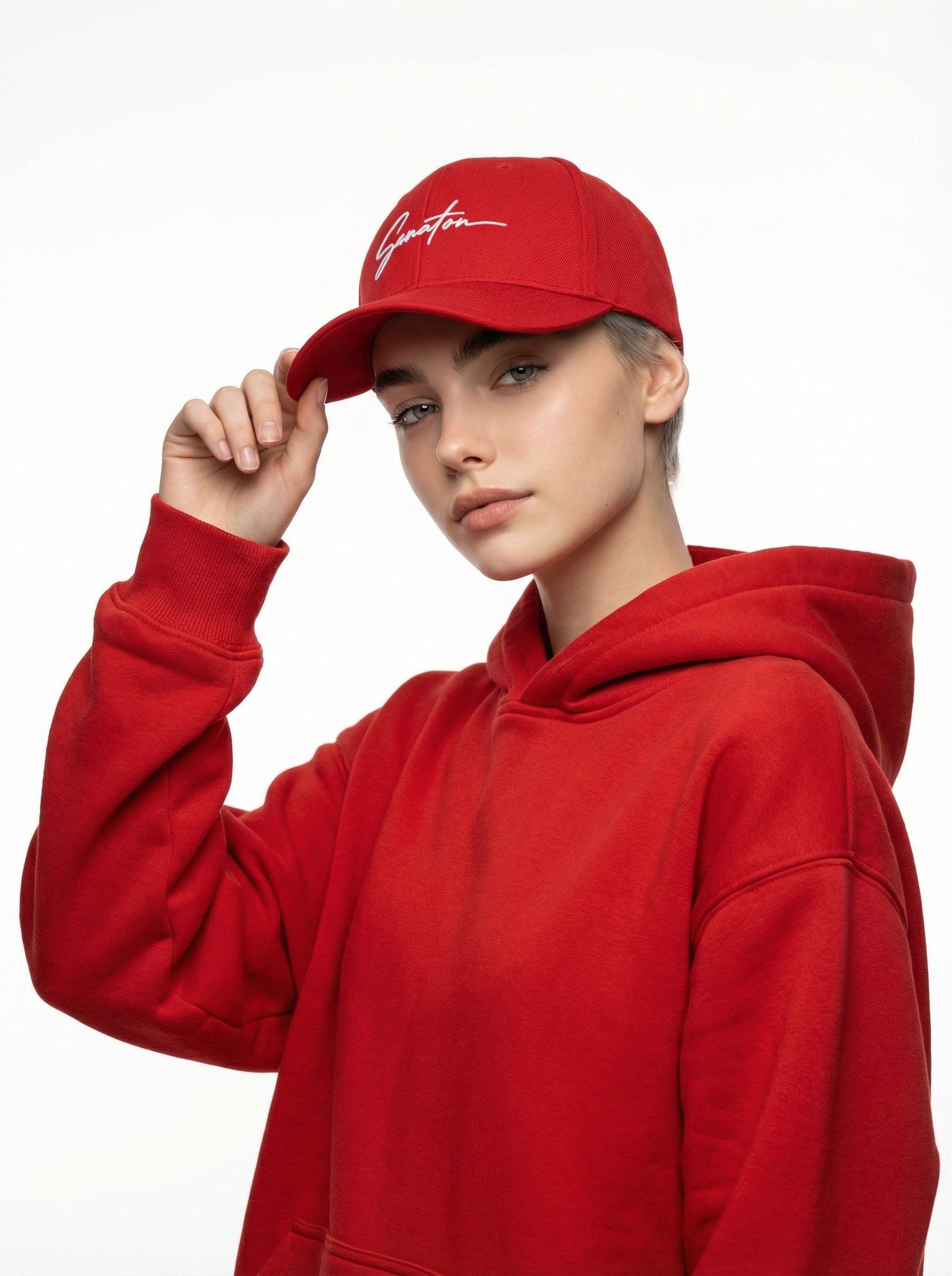 时尚模特红帽红卫衣摄影