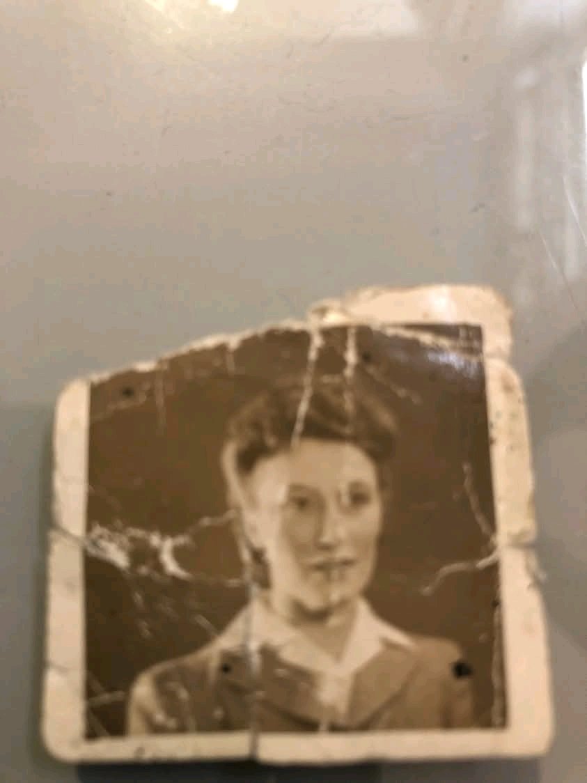 修复旧照片成专业DSLR画质肖像