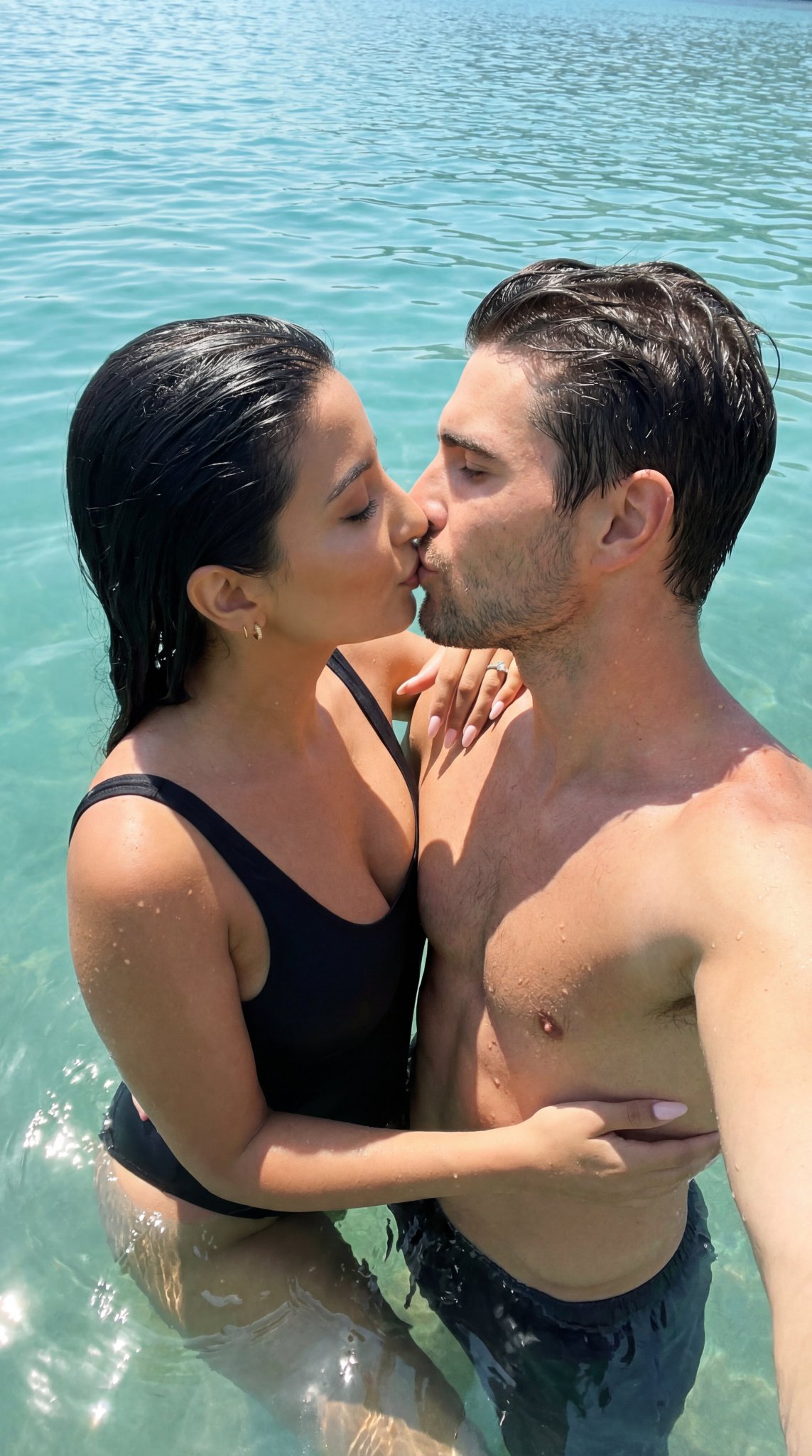 穆格拉，阿尤卡-戈科瓦中午时光的浪漫亲吻