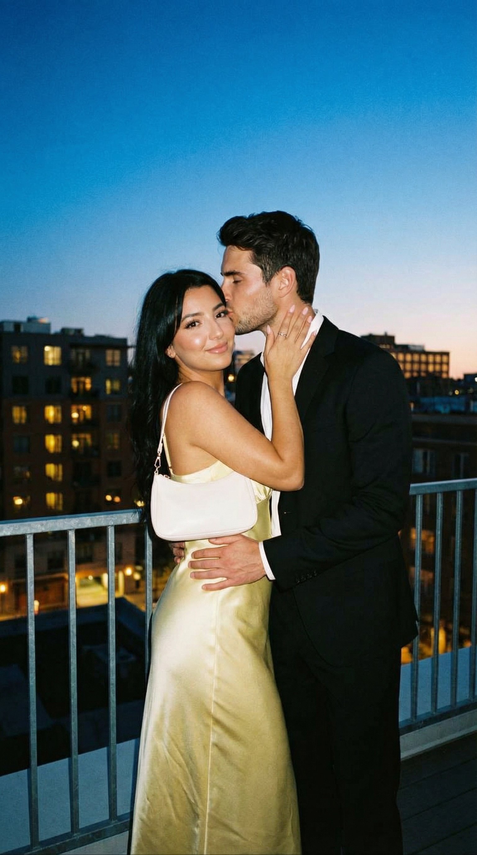 梦幻屋顶浪漫瞬间