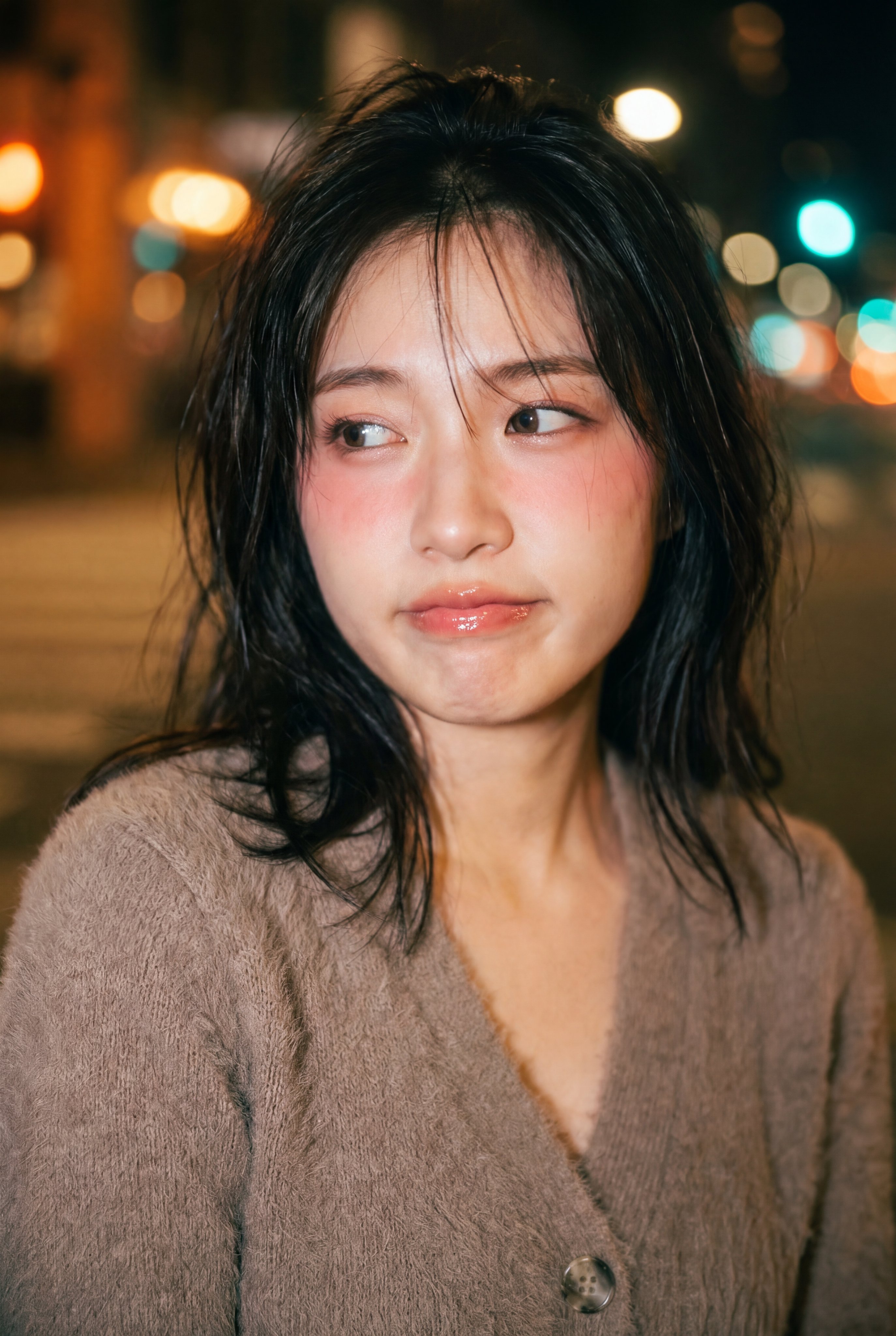 青春偶像的 candid 影像